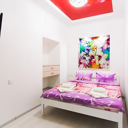 Art Apartments On Deribasovskaya أوديسا المظهر الخارجي الصورة