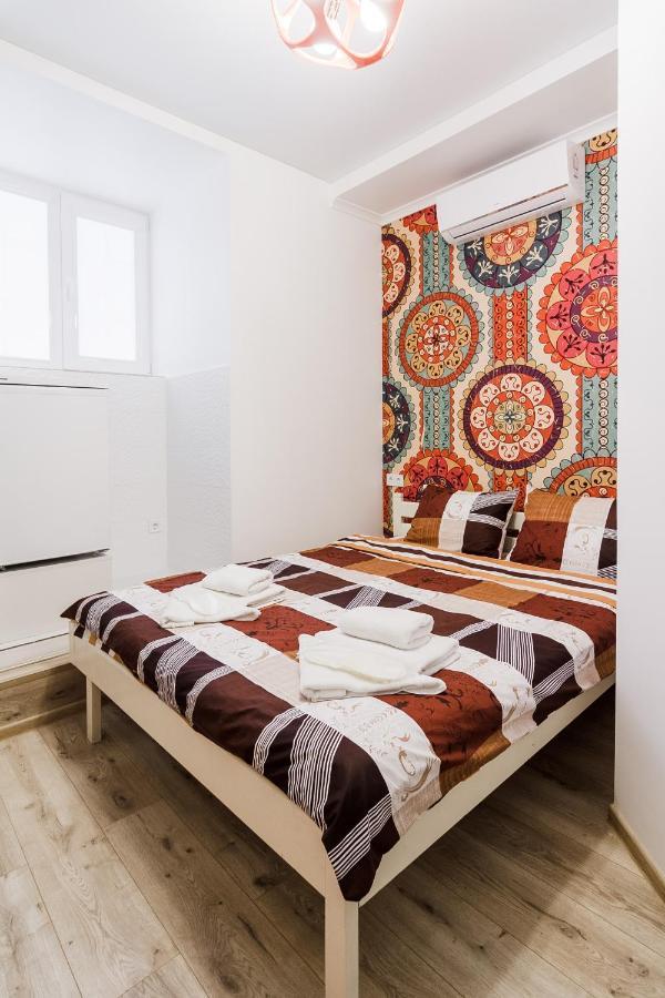 Art Apartments On Deribasovskaya أوديسا المظهر الخارجي الصورة
