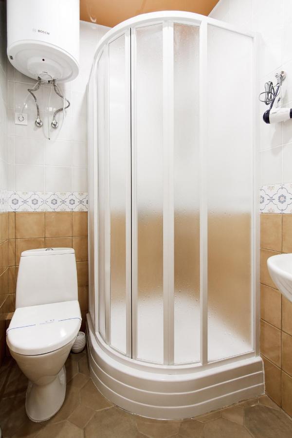 Art Apartments On Deribasovskaya أوديسا المظهر الخارجي الصورة